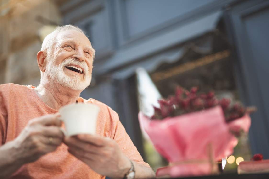 80代男性が喜ぶプレゼント19選｜誕生日・父の日・長寿祝いに | mangifts by memoco